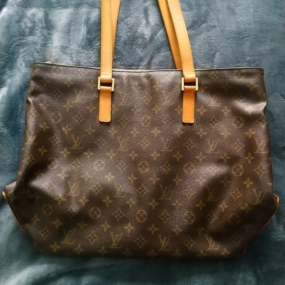 Authentic Louis Vuitton Cabas Mezzo - Picture 1 of 8
